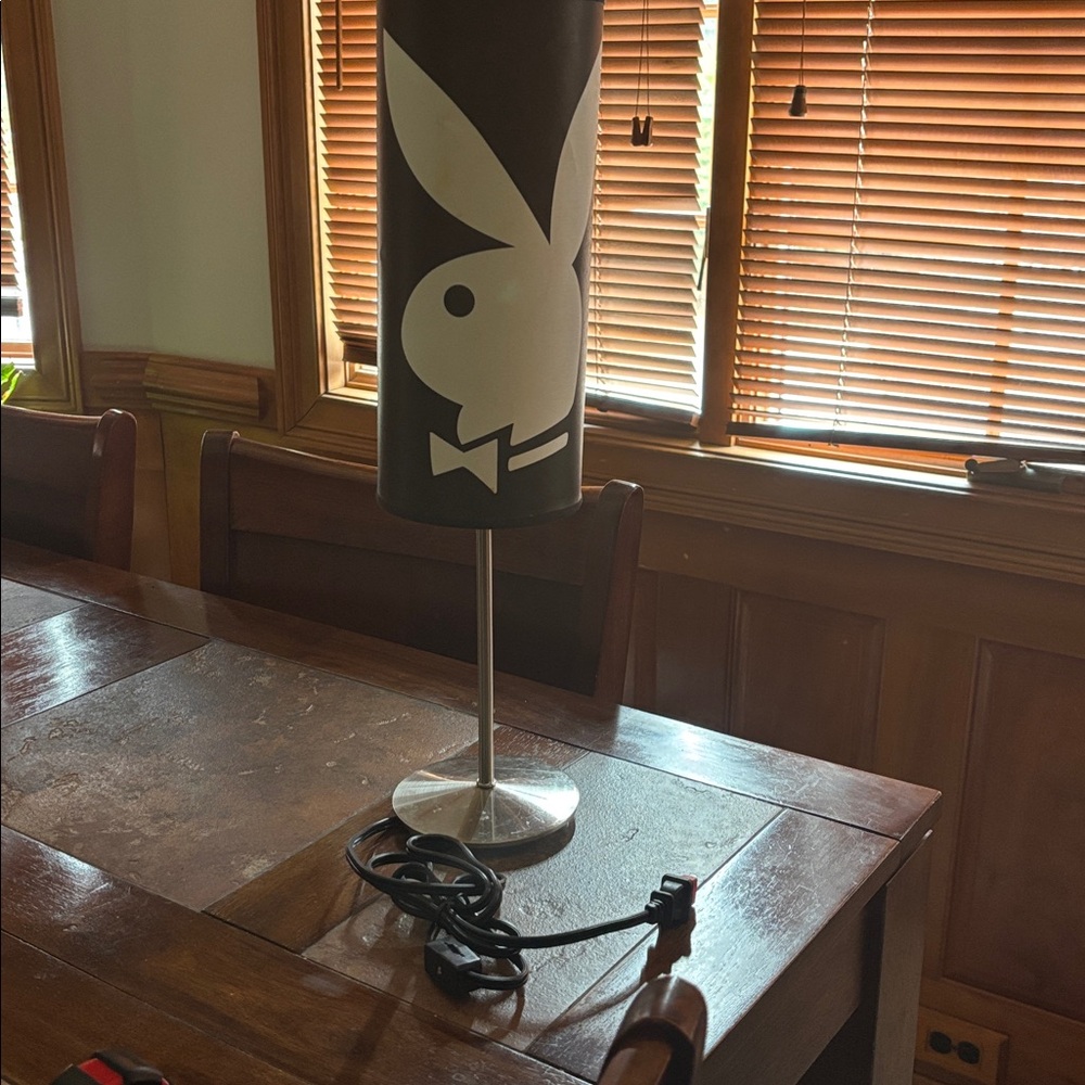 Vintage PLAYBOY Lamp! Working great!! - Picture 5 of 8